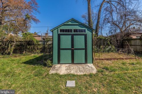 9923 Sutherland Rd, Silver Spring MD 20901-2314 exterior