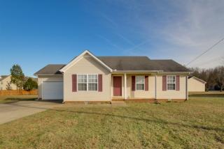 1987 Gateland Dr, Murfreesboro, TN 37127-5929