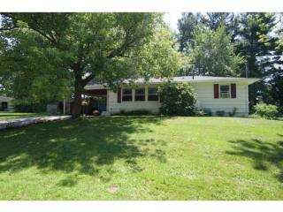 4 Arbor Dr, Dover, NH 03820-4502