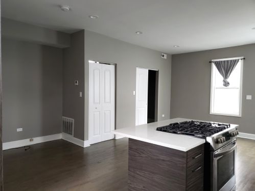842 Fairfield Ave, Chicago IL  60622-4410 exterior