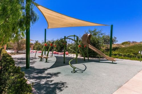 155 Pathway, Irvine CA  92618-8846 exterior