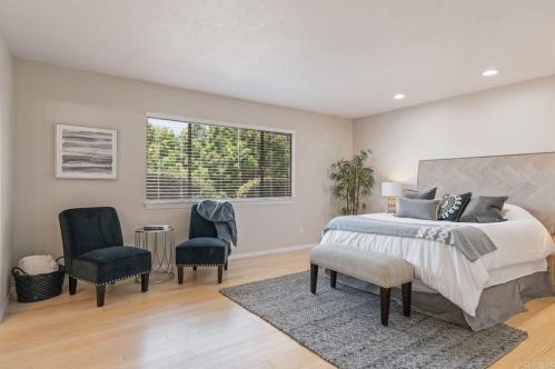 2004 Troy Pl, Vista CA  92084-4831 exterior