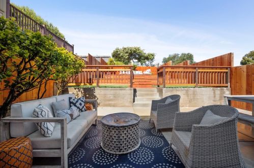 1971 21st Ave, San Francisco CA  94116-1206 exterior