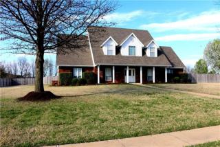 4130 Kings Pl, Springdale, AR 72762-0159