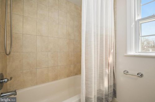 10159 Sutherland Rd, Silver Spring MD 20901-2236 exterior