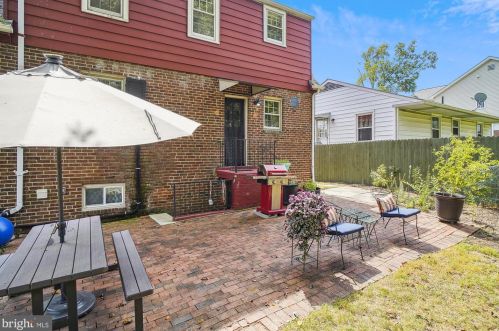 2307 Homestead Dr, Silver Spring MD 20902-4950 exterior