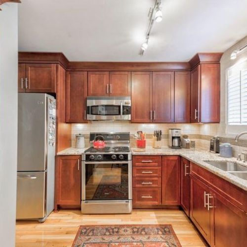 1174 Brookhaven Woods Ct, Atlanta GA  30319-3880 exterior