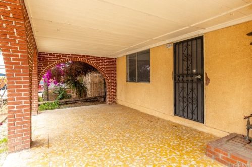 7681 Freda Ave, Riverside CA  92504-4432 exterior