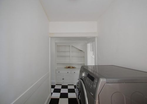 944 Burns Dr, Atlanta GA  30310-4632 exterior