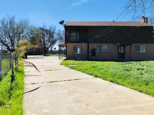 1365 8th St, Beaumont, CA 92223-2411