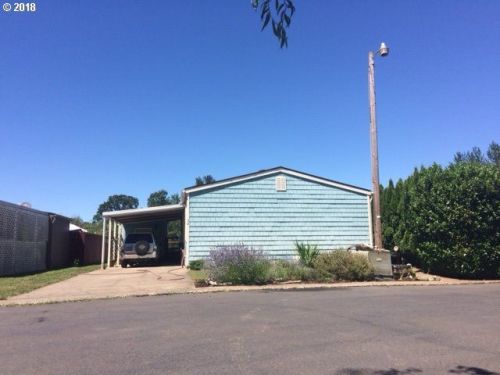 29720 Jeans Rd, Veneta OR  97487-9669 exterior