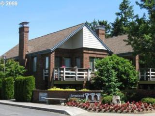 15035 Sacramento St, Portland, OR 97230-8407
