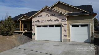 3644 Cascade Vista Dr, Eagle Crest OR  97756-5002 exterior