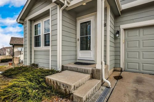 16171 Phillips Dr, Englewood, CO 80112-4603