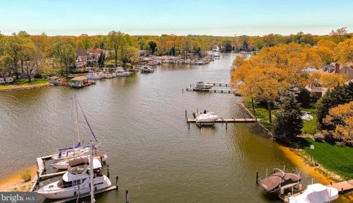 611 Cpe Mckinsey Dr, Severna Park MD 21146-4058 exterior