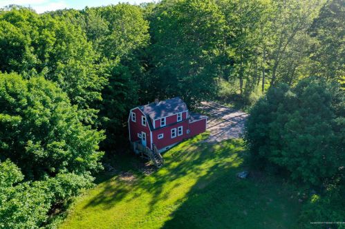 190 Sedgwick Rd, Sedgwick, ME 04676-3213