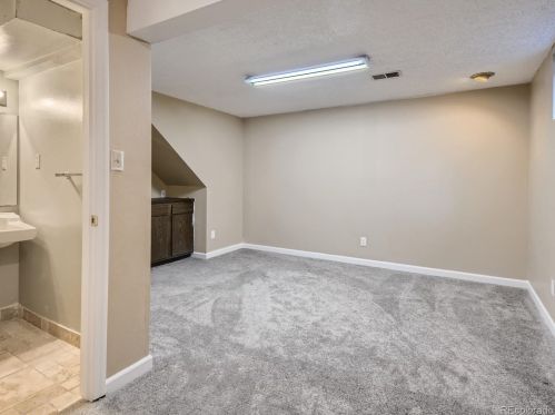 2294 Oakland Way, Aurora CO 80014-1108 exterior