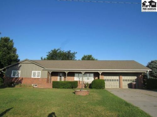 502 Mulberry St, Galva, KS