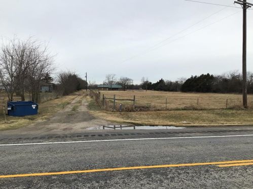 12445 Fm 372, Valley View, TX 76272-6332