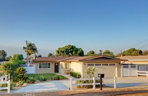 1349 1st St, Norco, CA 92860-2906