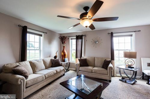 2355 View Rd, Lancaster PA  17602-1844 exterior