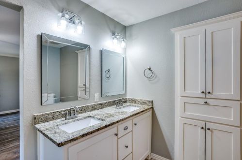 3115 Chapel Downs Dr, Dallas TX  75229-5834 exterior