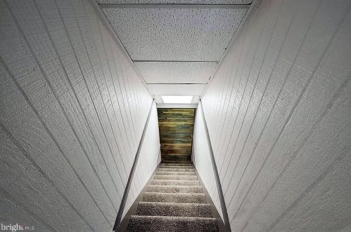 512 Poplar St, Hanover PA 17331-4928 exterior