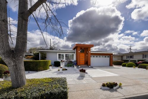 644 Crestview Dr, San Jose, CA 95117-1105