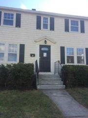 54 Marlboro St, Waterbury, CT 06705-1115