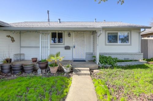 2672 Garrett Way, Rancho Cordova, CA 95670-3538