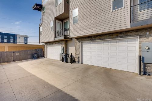 3553 Emerson St, Englewood, CO 80113-3920