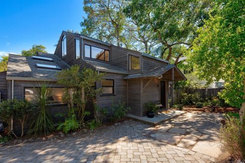39 Shell Rd, Mill Valley, CA 94941-1551
