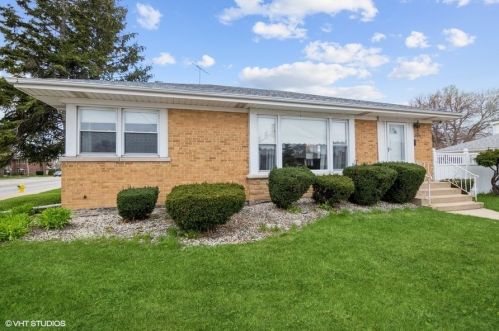 8000 Harlem Ave, Niles, IL 60714-3034