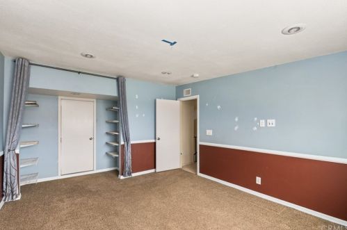 121 Barbara St, Anaheim CA  92806-3825 exterior