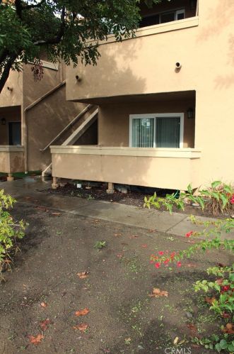 211 Woodland Ct, San Marcos, CA