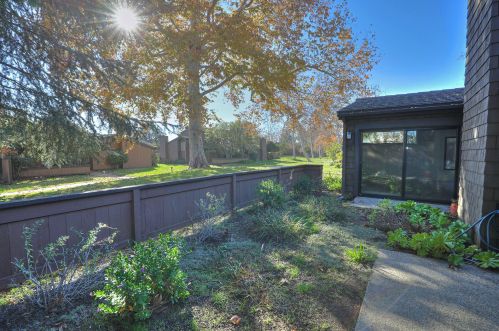 765 Avenida Pequena, Santa Barbara, CA 93111-1415