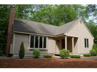 25 Summit Dr, Grantham, NH 03753-4413