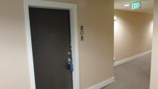 3202 Avalon Way, Seattle, WA 98126-4417