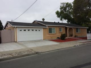 26261 Ventura Ave, Hayward, CA 94544-3334