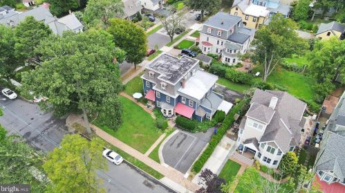 100 Park Ave, Haddonfield NJ 08033-1639 exterior