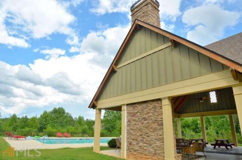 322 Stonecrest Dr, Carrollton GA  30117 exterior