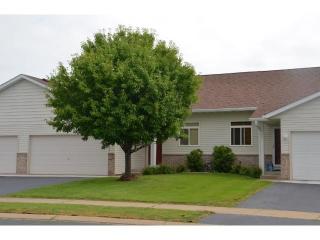 1555 Dublin Ct, Prior Lake, MN 55379-4439