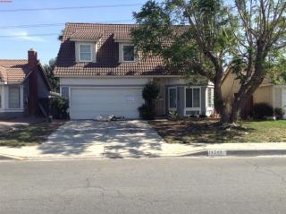 14243 Woodland Dr, Fontana CA  92337-0115 exterior