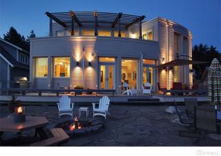 5916 Cedar St, Freeland, WA 98249-9637