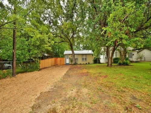 939 53rd St, Austin TX  78751-2245 exterior
