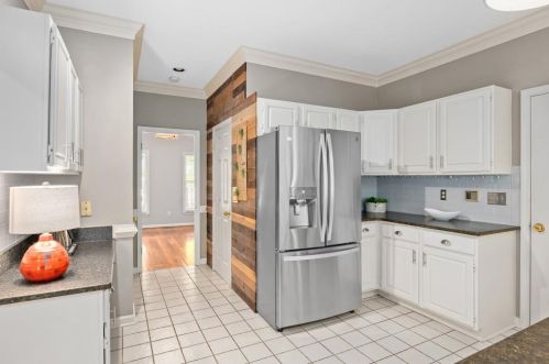 4226 Carmain Dr, Atlanta GA  30342-3504 exterior