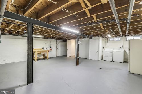 1903 Stratton Rd, Silver Spring MD 20910-1739 exterior