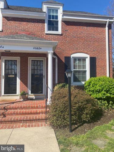 4668 36th St, Arlington, VA 22206-1722