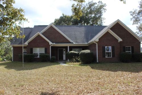 5451 Carlton Rd, Garfield, GA 30425-4754