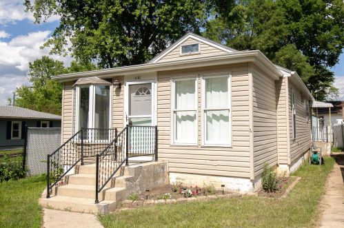 318 Marigold Pl, Joliet, IL 60433-2120